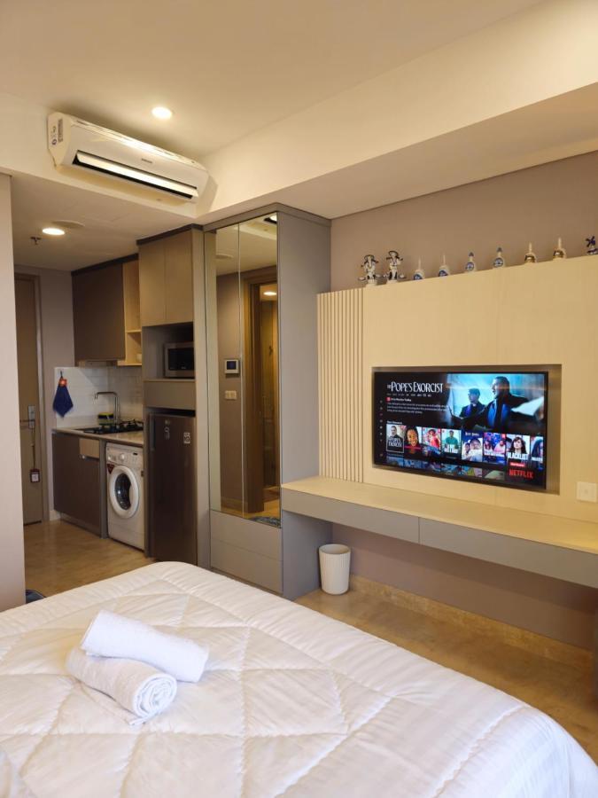 Studio Sea View Apartment At Gold Coast Pik By Mysweethome Jakarta Eksteriør billede