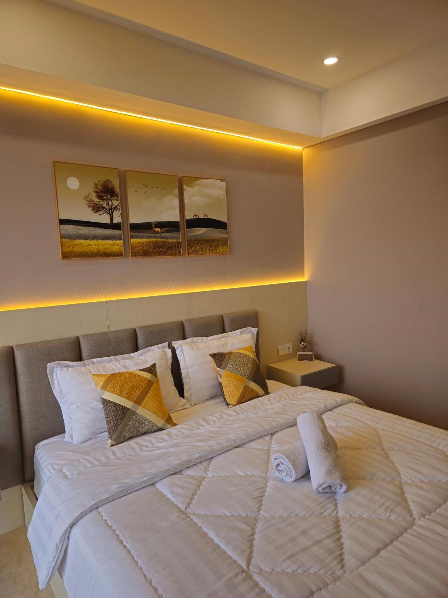 Studio Sea View Apartment At Gold Coast Pik By Mysweethome Jakarta Eksteriør billede