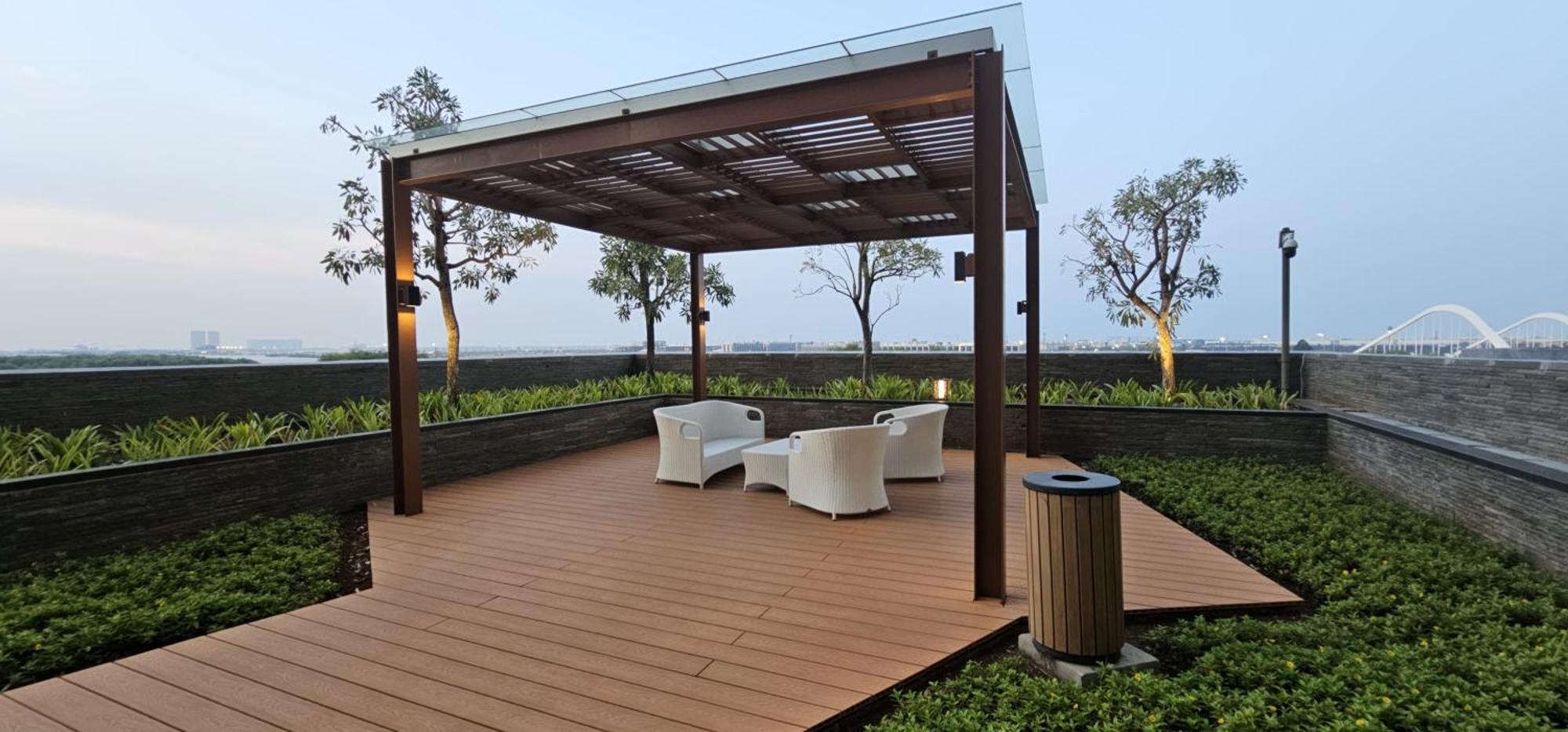 Studio Sea View Apartment At Gold Coast Pik By Mysweethome Jakarta Eksteriør billede