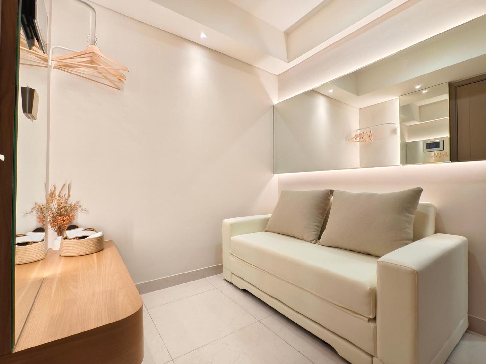 Studio Sea View Apartment At Gold Coast Pik By Mysweethome Jakarta Eksteriør billede